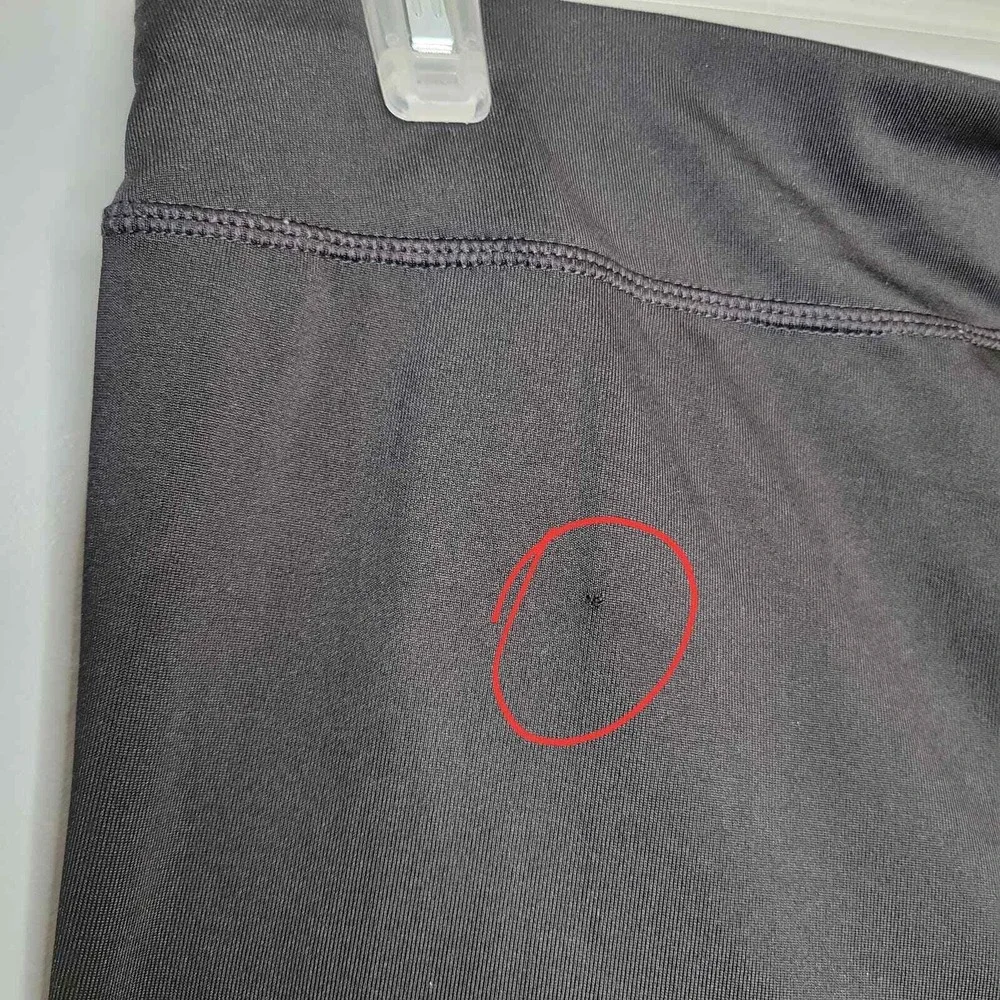 Danskin Now Leggings Size L Gray Black Leopard‎ Print Full Length Yoga Pants Gym - Picture 5 of 9
